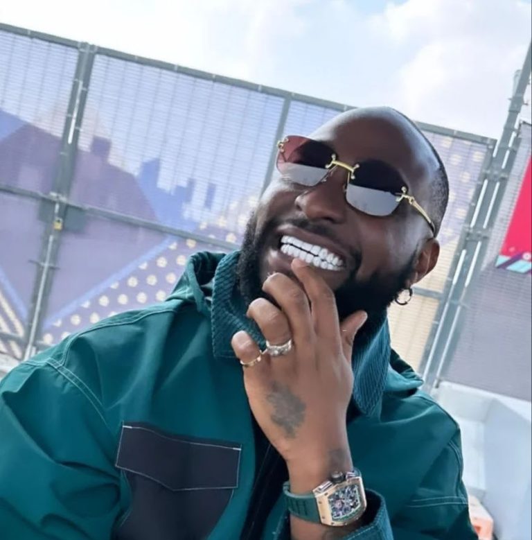 Fact Check: Is Davido King of Afrobeat? – viztadaily