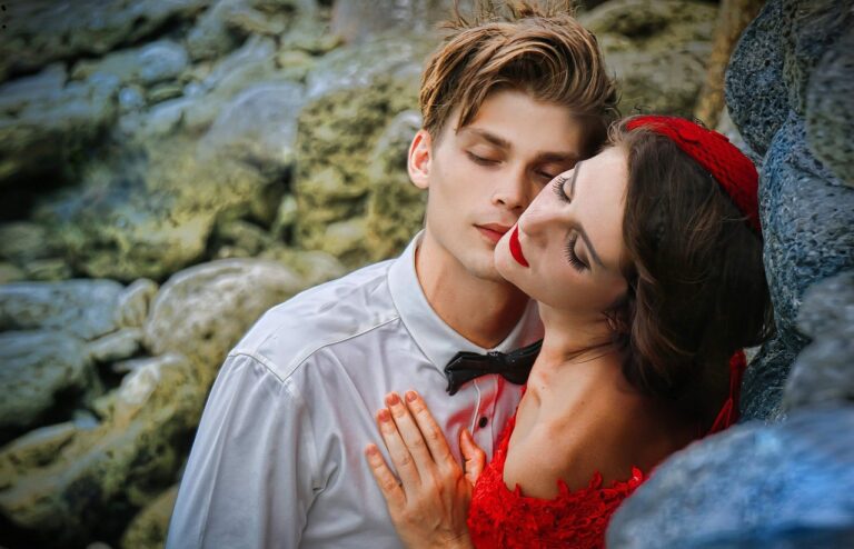 Exploring the Magic of Romance: Unveiling the Secrets of Love
