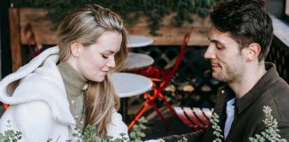 Top 10 Mistakes to Avoid on Your First Date 10 Mistakes to Avoid on Your First Date